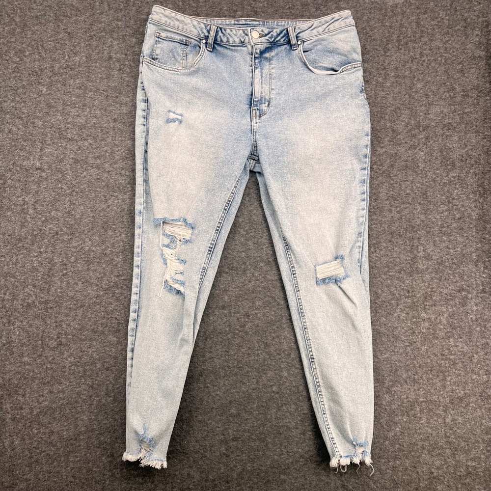 No Boundaries Womens 17โ Light Wash Distressed Skinny Jeans High Rise Ripped Hem
